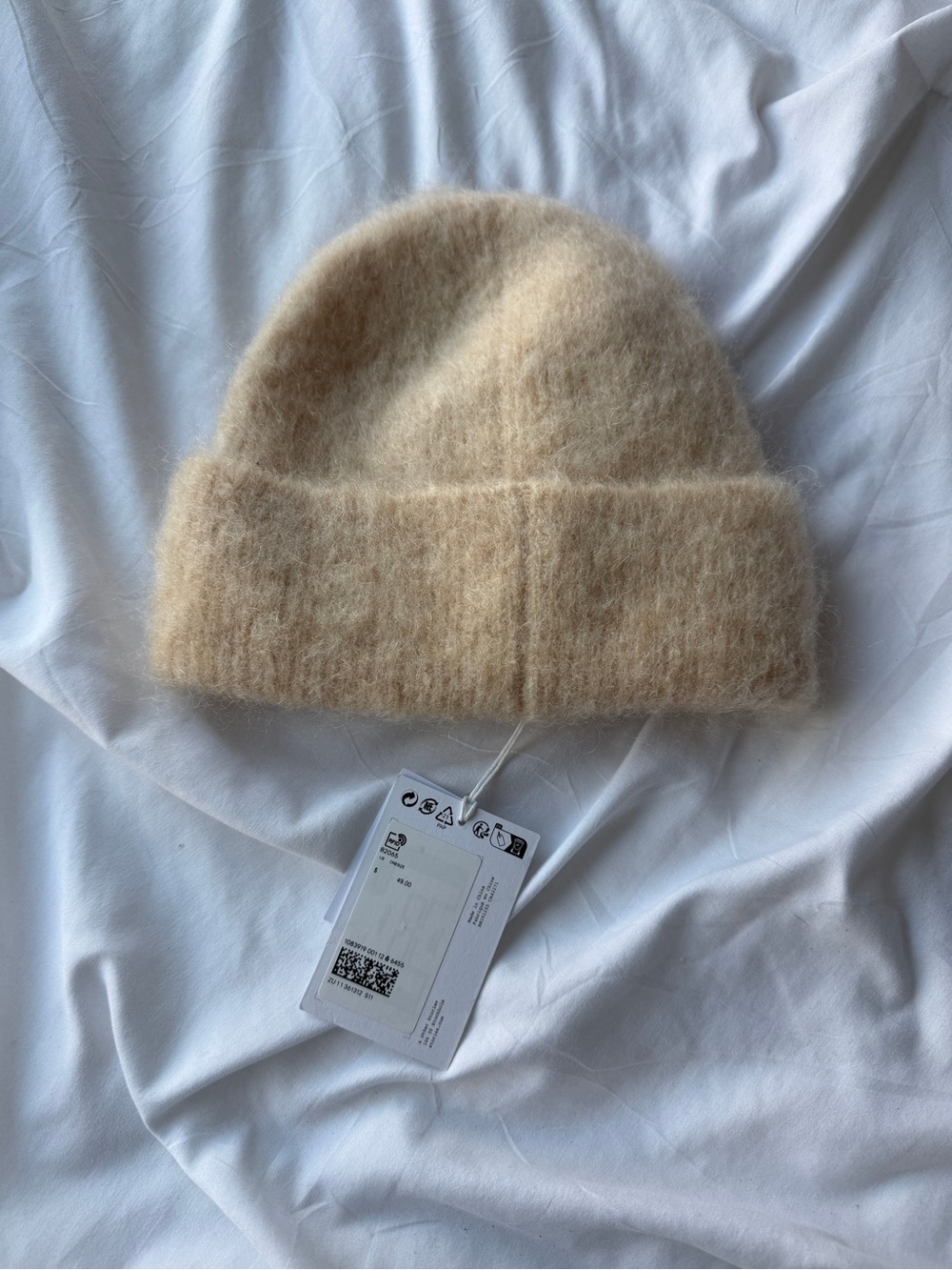 & Other Stories Fuzzy Knit Beanie in Light Tan